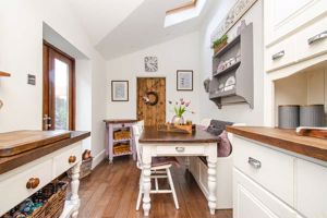 Photo 35- click for photo gallery